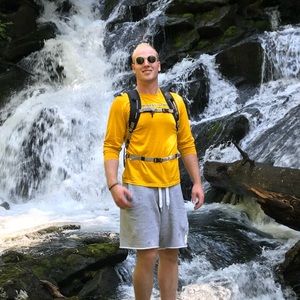 Meet your Posher, Dan